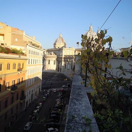 Casa Vacanze Scalone Roma Exterior foto